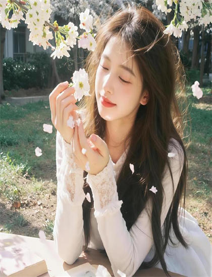 Angelababy短发怼脸花絮视频-美式摔跤视频